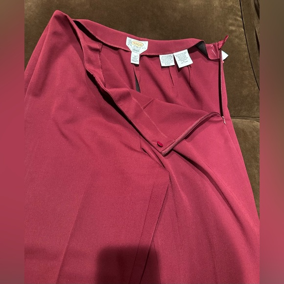 Talbots Burgundy Classic Stretch  Side Zip Flat Front Ankle Pants Sz 14P - Picture 3 of 10